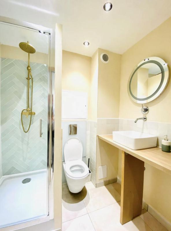 Studio Terrasse & Parking Gratuit En Residence نيم المظهر الخارجي الصورة