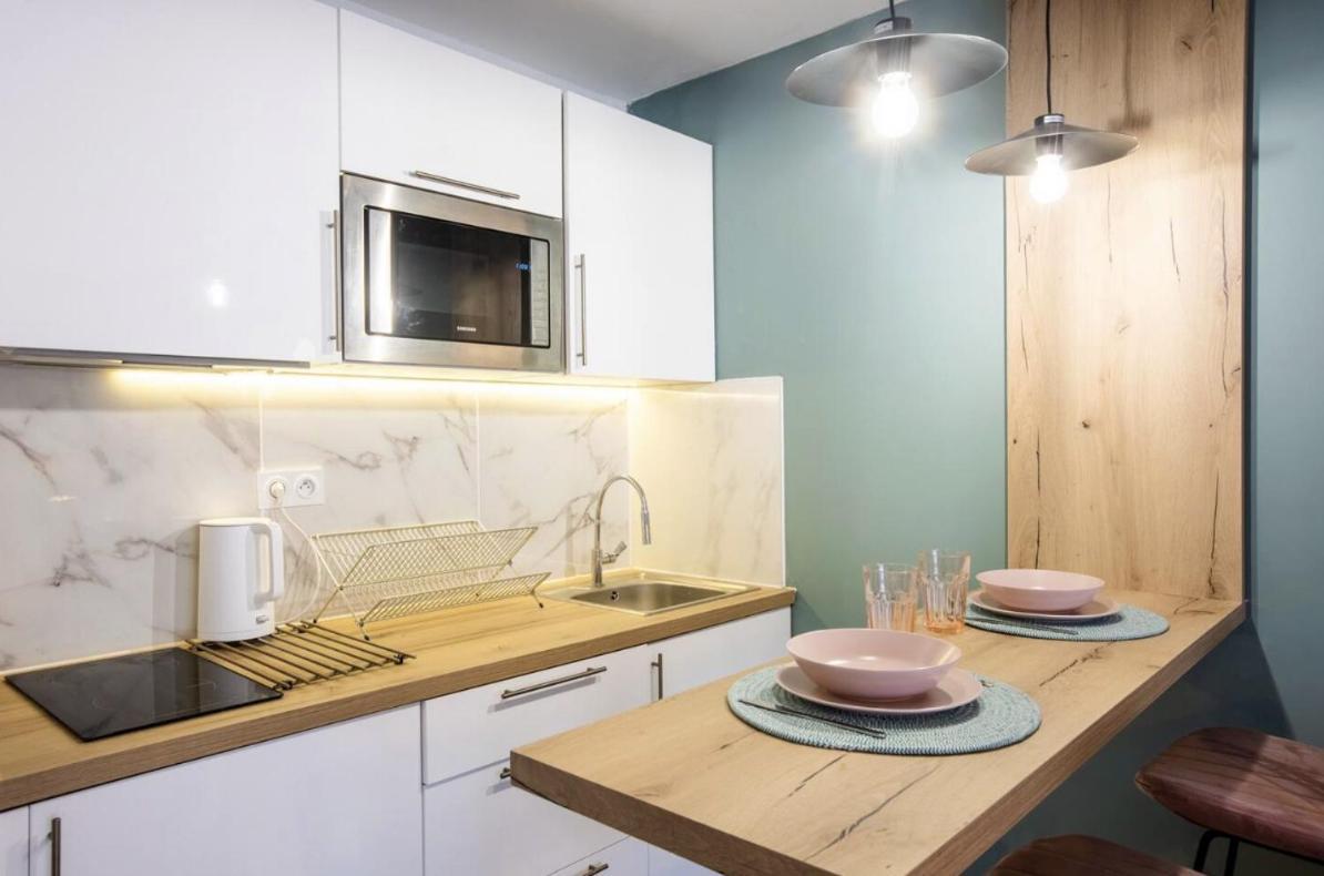 Studio Terrasse & Parking Gratuit En Residence نيم المظهر الخارجي الصورة