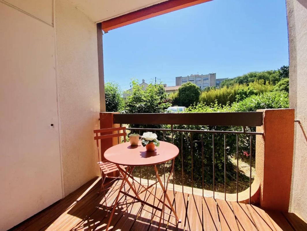 Studio Terrasse & Parking Gratuit En Residence نيم المظهر الخارجي الصورة